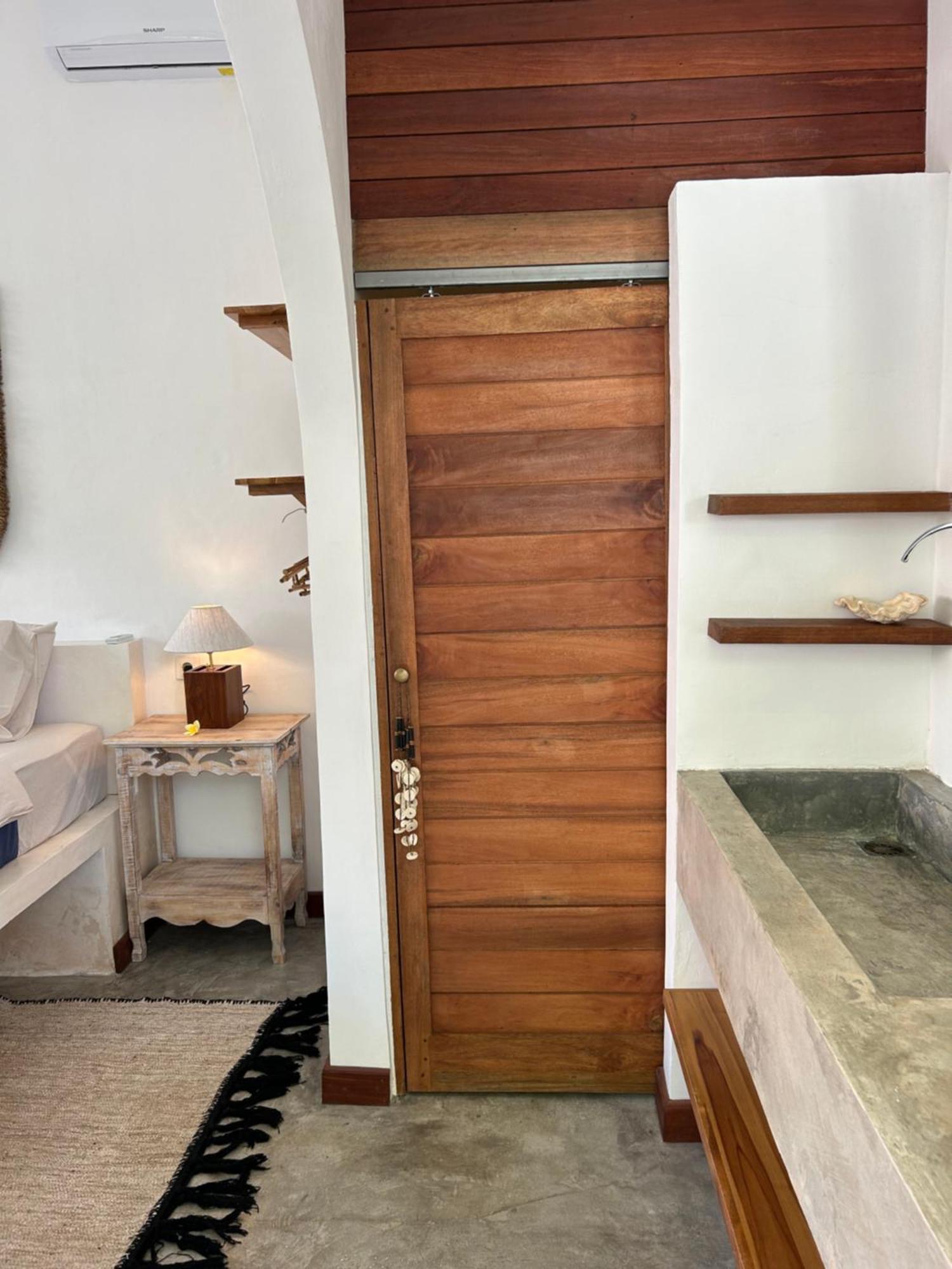 La Kreyiol Bed & Breakfast Uluwatu  Ngoại thất bức ảnh