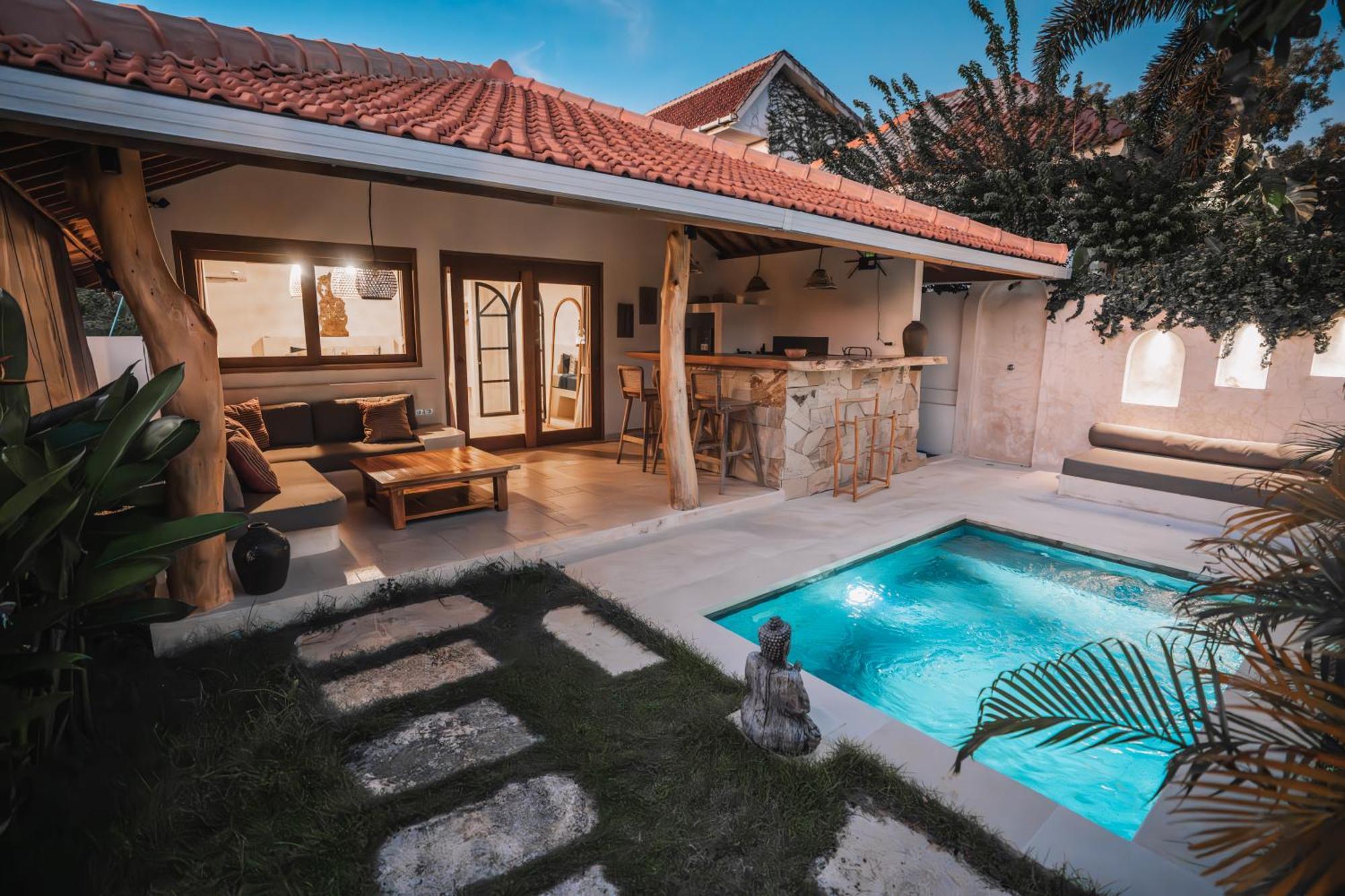 La Kreyiol Bed & Breakfast Uluwatu  Ngoại thất bức ảnh