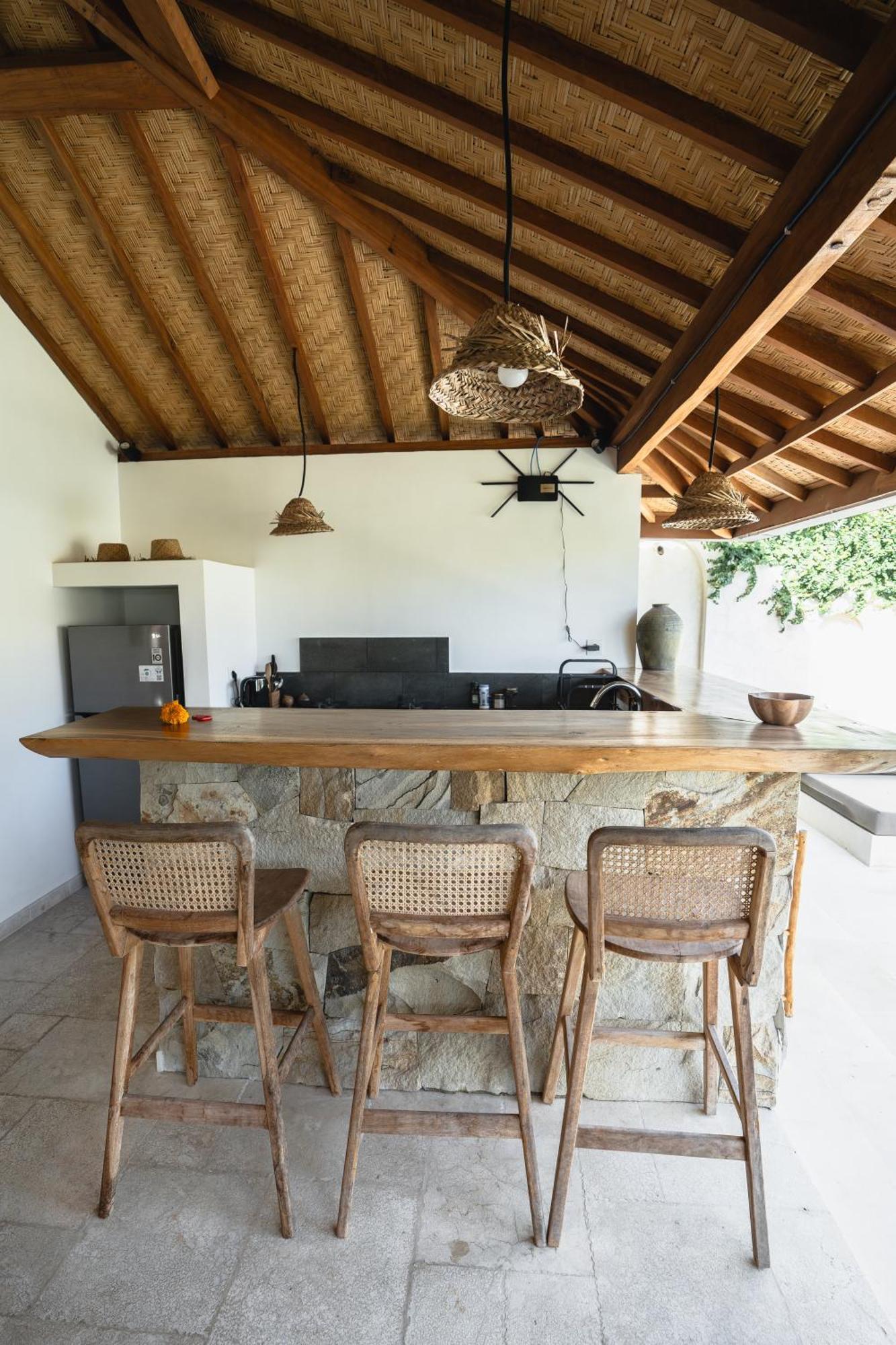 La Kreyiol Bed & Breakfast Uluwatu  Ngoại thất bức ảnh