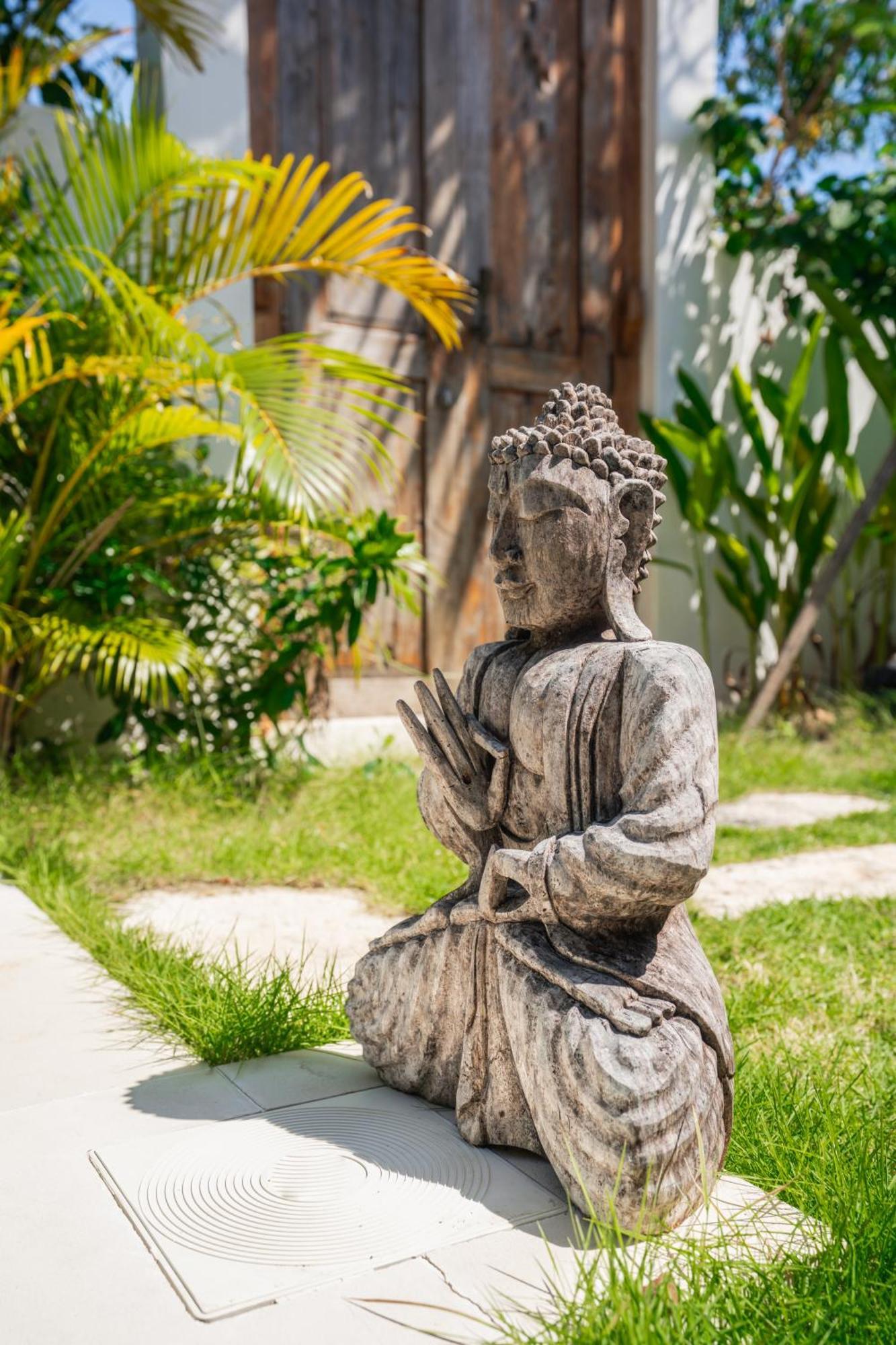 La Kreyiol Bed & Breakfast Uluwatu  Ngoại thất bức ảnh