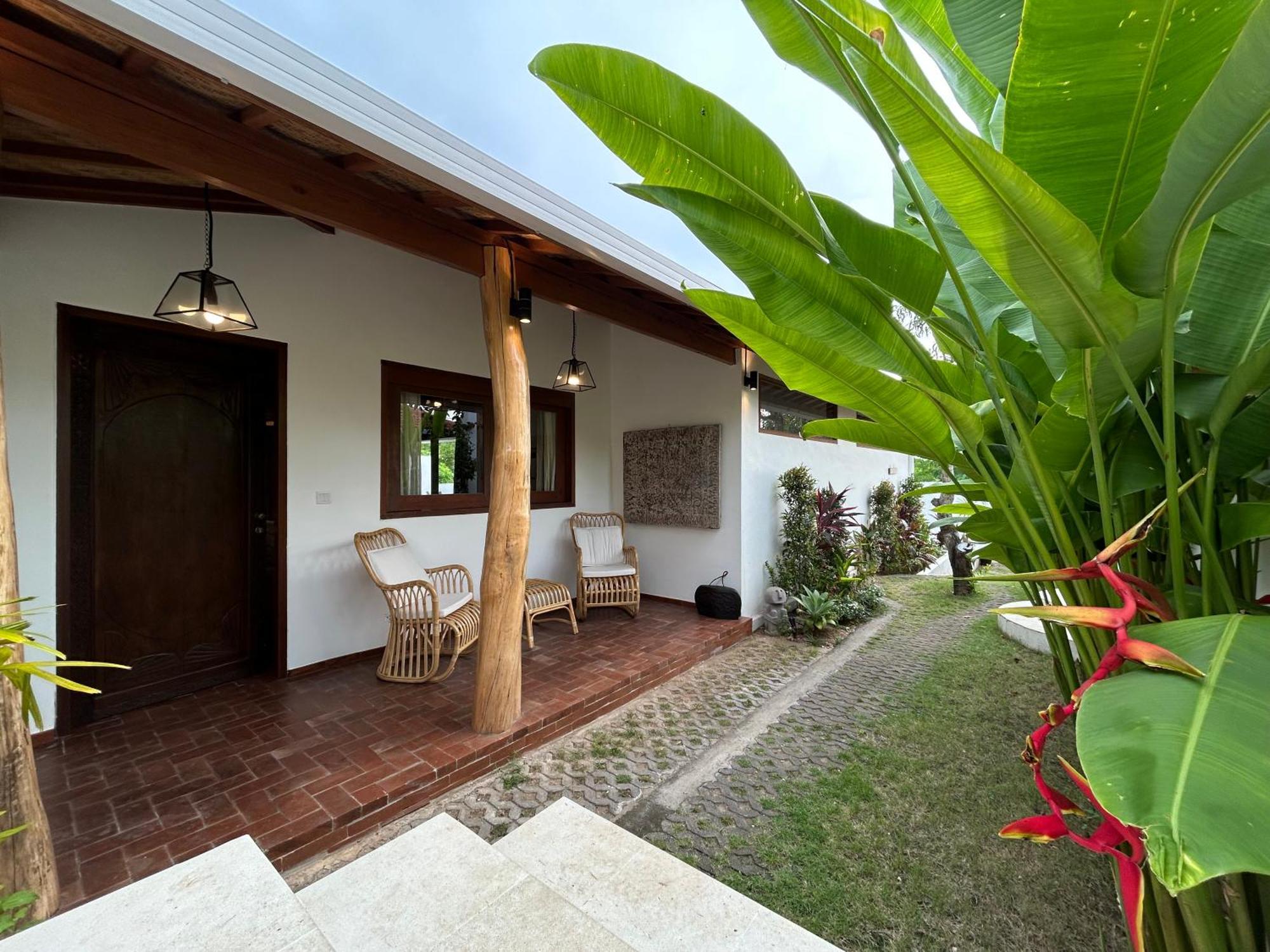 La Kreyiol Bed & Breakfast Uluwatu  Ngoại thất bức ảnh